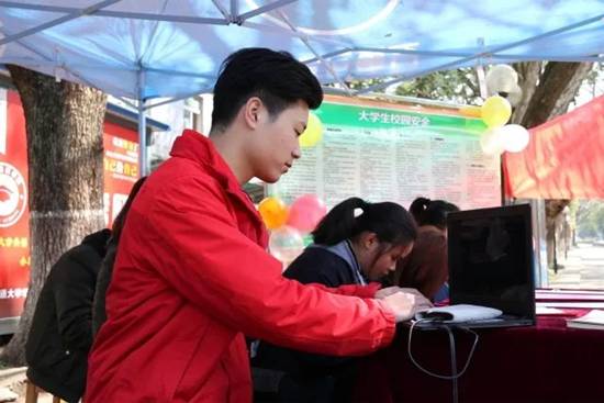 https://mmbiz.qpic.cn/mmbiz_jpg/FIEib783fvQKl04eia5hss0HxibnsZVReqrLo4Fv3Ium6AAeL64tLvdlmjzwvRXe6Xib7vn6hpg8YLJS7pMdhzXK5g/640?wx_fmt=jpeg&wxfrom=5&wx_lazy=1&wx_co=1