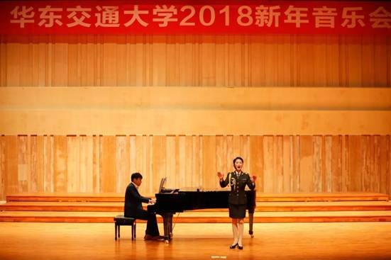 https://mmbiz.qpic.cn/mmbiz_jpg/PCiaKzk8rFgpyLAn8LZVfSwoKuYAIQbuMOjhictHcVE5HXnH87WpHdZq6hd4hBwFRjAdnmvxYzVnDe5orQyewLqA/640?wx_fmt=jpeg